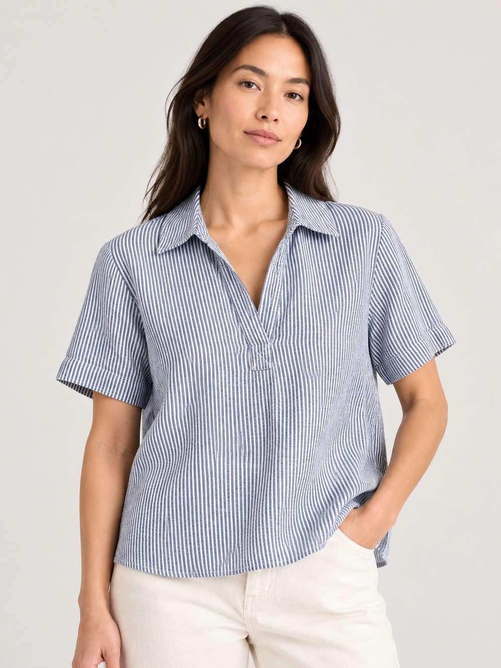 Quince 100% Linen Blue and White Striped  Short-Sleeve Button-Down Shirt